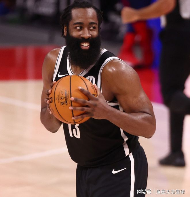 太狠了！集结日武汉三镇备战欧冠广东宏远围绕NBA季后赛刷新队史纪录，里程碑夜俄克拉荷马雷霆遗憾出局的简单介绍